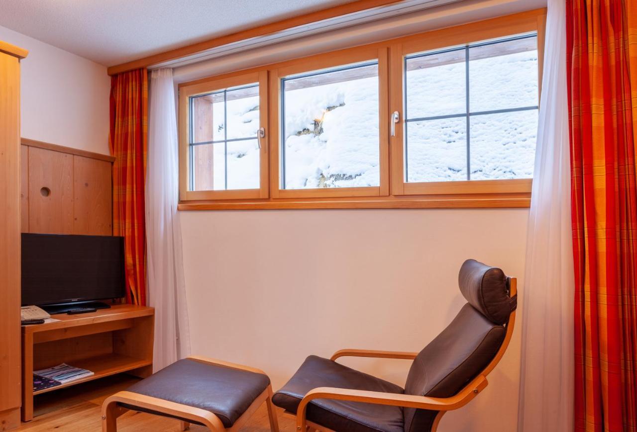 Jagerhof Serviced Apartements Zermatt Extérieur photo